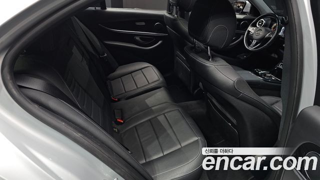 Mercedes-Benz E-Class (W213) E300 Avantgarde 2017 — фото 12