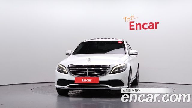 Mercedes-Benz C-Class (W205) C220 d 4MATIC Exclusive 2019 — фото 3