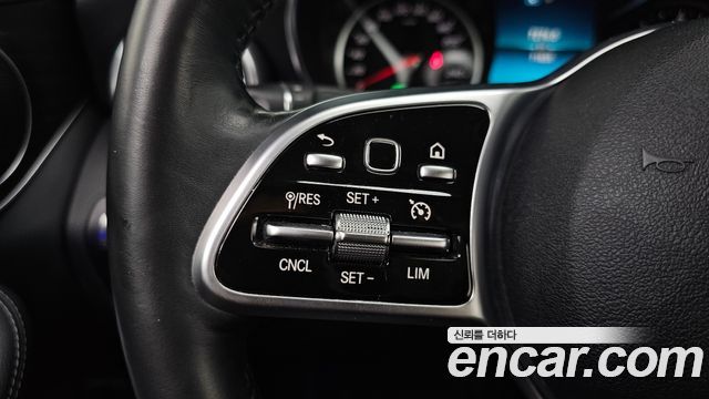 Mercedes-Benz C-Class (W205) C220 d 4MATIC Exclusive 2019 — фото 18