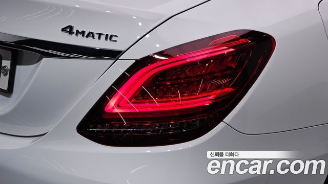 Mercedes-Benz C-Class (W205) C220 d 4MATIC Exclusive 2019 — фото 23