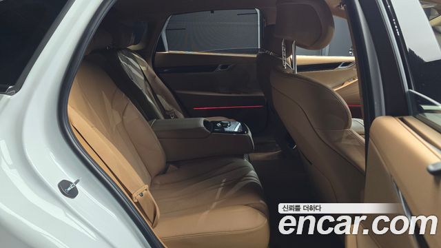 Genesis G80 (RG3) Gasoline 2.5 Turbo 2WD 2026 — фото 11