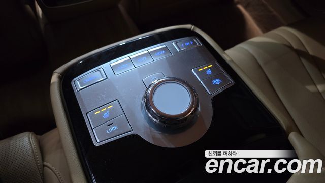 Genesis G80 (RG3) Gasoline 2.5 Turbo 2WD 2026 — фото 18