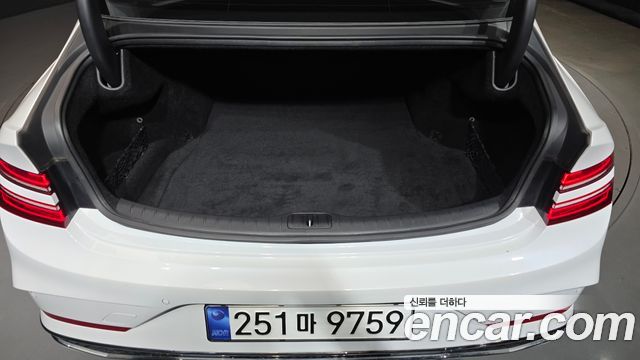 Genesis G80 (RG3) Gasoline 2.5 Turbo 2WD 2026 — фото 27