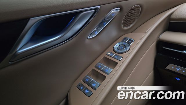 Genesis G80 (RG3) Gasoline 2.5 Turbo 2WD 2026 — фото 29