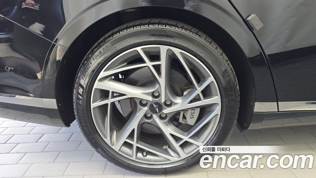 Genesis G90 (RS4) Gasoline 3.5 Turbo AWD 2022 — фото 5