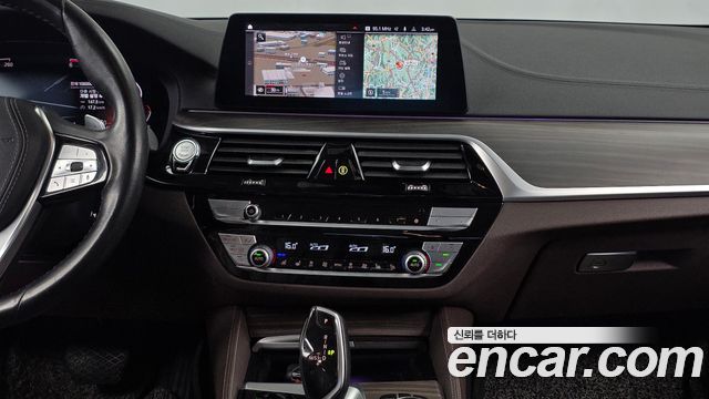 BMW 5 Series (G30) 520d Luxury Plus 2020 — фото 14