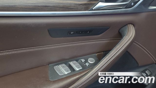 BMW 5 Series (G30) 520d Luxury Plus 2020 — фото 30