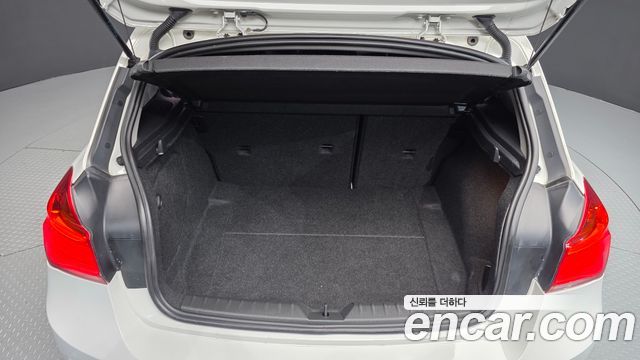 BMW 1 Series (F20) 118d Sport 5Door 2017 — фото 24