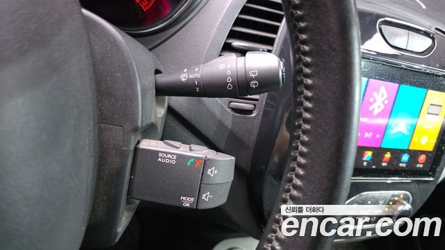 Renault Korea QM3 LE 2017 — фото 18