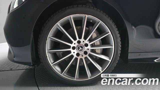 Mercedes-Benz E-Class (W213) E450 4MATIC Coupe 2021 — фото 5