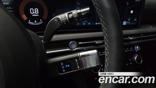 Hyundai Tucson (NX4) Gasoline 1.6 Turbo 2WD Premium 2025 — фото 9
