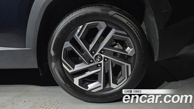 Hyundai Tucson (NX4) Gasoline 1.6 Turbo 2WD Premium 2025 — фото 21