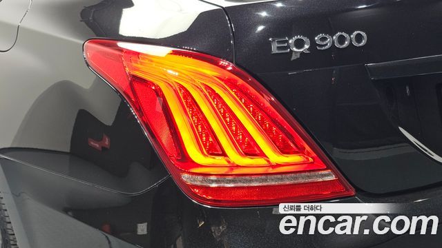 Genesis EQ900 5.0 GDI AWD Prestige 2018 — фото 23