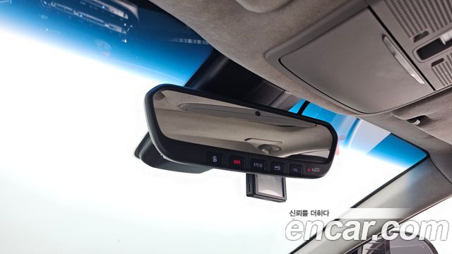 Genesis EQ900 5.0 GDI AWD Prestige 2018 — фото 29