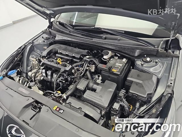 Hyundai Avante (CN7) 1.6 Inspiration 2023 — фото 6