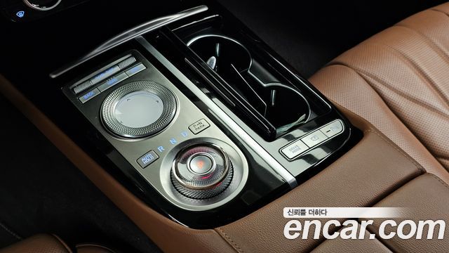 Genesis G80 (RG3) Gasoline 2.5 Turbo AWD 2022 — фото 9