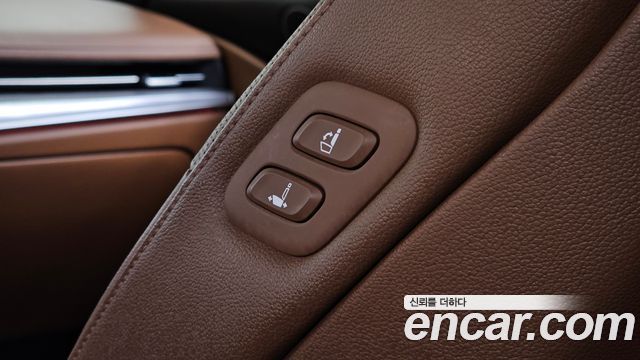 Genesis G80 (RG3) Gasoline 2.5 Turbo AWD 2022 — фото 27
