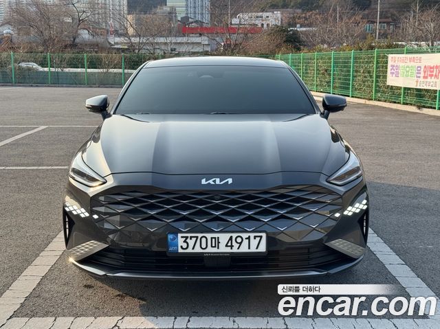 Kia K8 2.5 Gasoline 2WD Signature