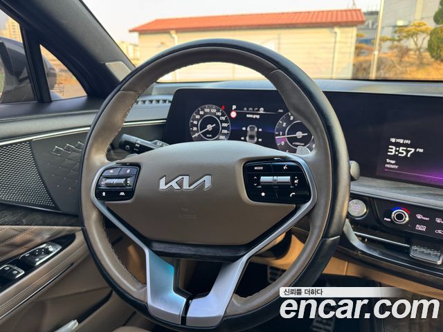 Kia K8 2.5 Gasoline 2WD Signature 2022 — фото 18