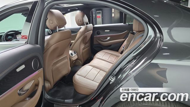 Mercedes-Benz E-Class (W213) E250 Exclusive 2021 — фото 11