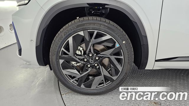 Renault Korea Grand Koleos 1.5 E-TECH Esprit Alphine 2WD 2026 — фото 5