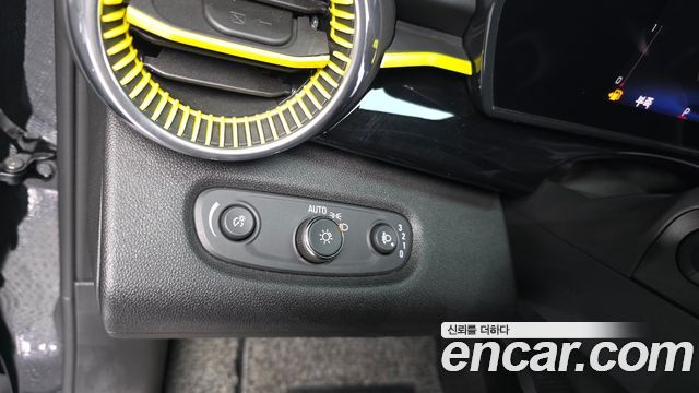 Chevrolet Trax Crossover 1.2 ACTIV 2024 — фото 18