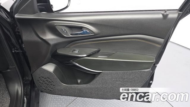 Chevrolet Trax Crossover 1.2 ACTIV 2024 — фото 24