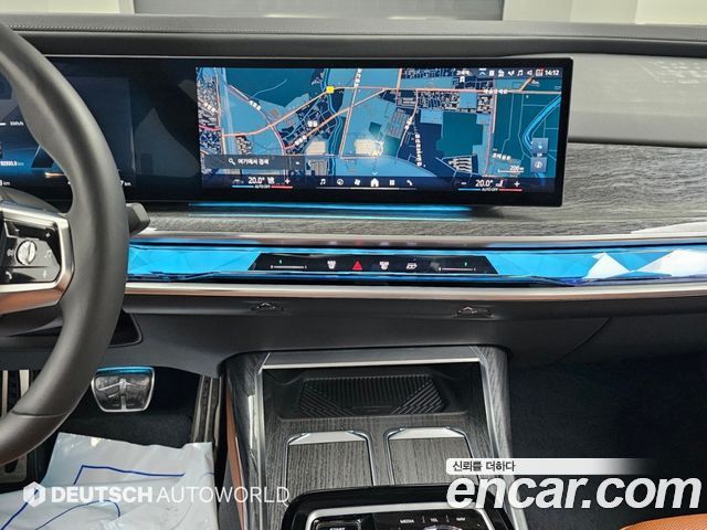 BMW i7 (G70) eDrive 50 M Sport 2024 — фото 18