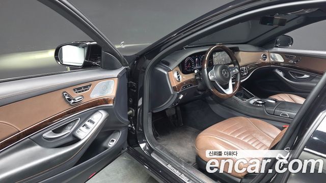 Mercedes-Benz S-Class (W222) S560L 4MATIC 2018 — фото 10