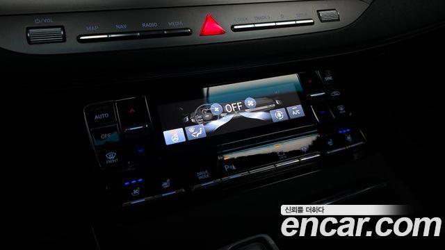 Hyundai Grandeur (IG) 2.5 Exclusice 2023 — фото 19