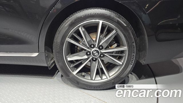 Hyundai Grandeur (IG) 2.5 Exclusice 2023 — фото 21