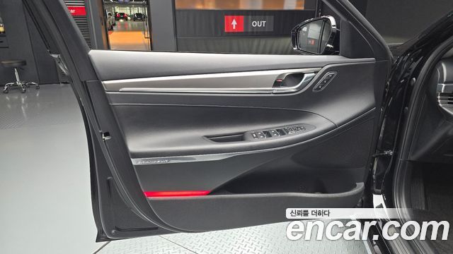 Hyundai Grandeur (IG) 2.5 Exclusice 2023 — фото 24