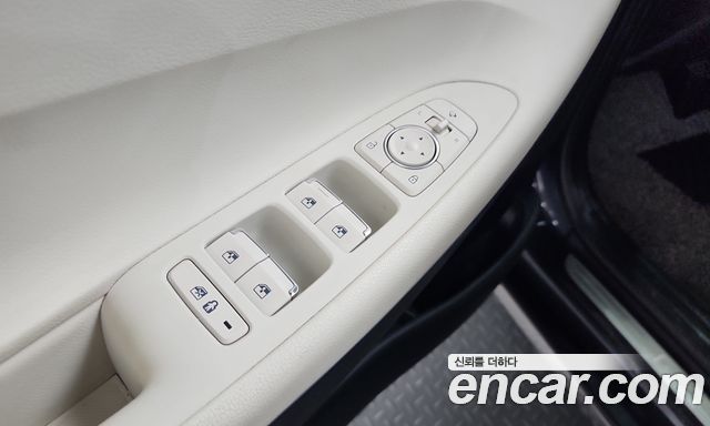 Hyundai Grandeur Hybrid (IG) Le Blanc 2022 — фото 24