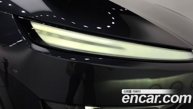 Tesla Model Y RWD 2025 — фото 22
