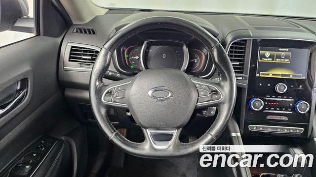 Renault Korea QM6 Diesel 2WD RE Signature 2017 — фото 13