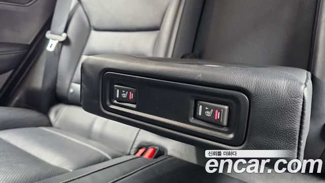 Renault Korea QM6 Diesel 2WD RE Signature 2017 — фото 16