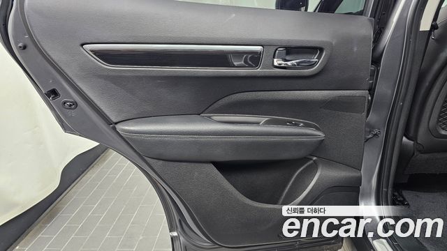 Renault Korea QM6 Diesel 2WD RE Signature 2017 — фото 25