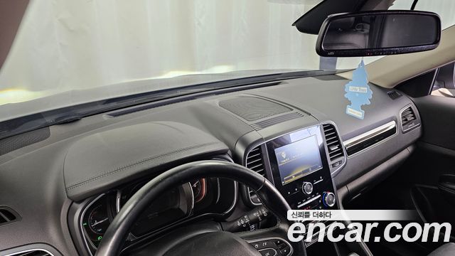 Renault Korea QM6 Diesel 2WD RE Signature 2017 — фото 29