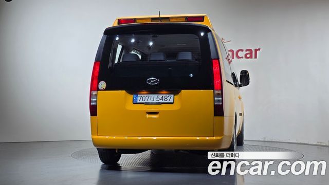 Hyundai Staria L3.5  Kinder Safety Car 11-Seater 2024 — фото 4