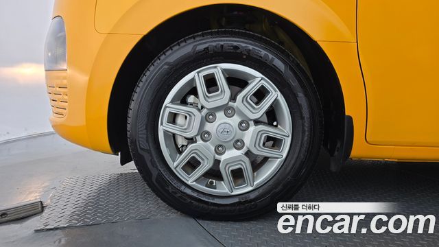 Hyundai Staria L3.5  Kinder Safety Car 11-Seater 2024 — фото 5