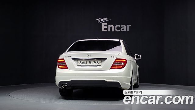 Mercedes-Benz C-Class (W204) C220 CDI 2014 — фото 4
