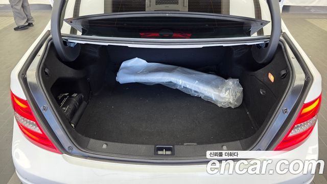 Mercedes-Benz C-Class (W204) C220 CDI 2014 — фото 20