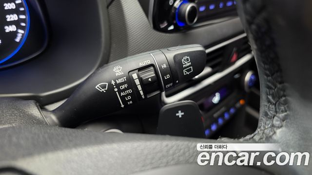 Hyundai Kona Hybrid Premium Special 2020 — фото 20