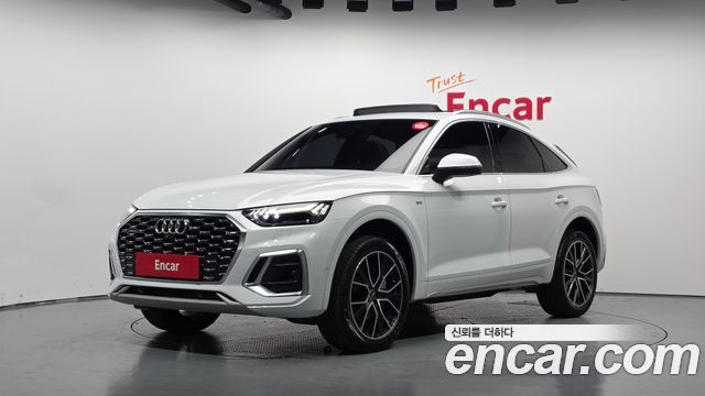 Audi Q5 (FY) 45 TFSI Quattro Sportback Premium 2023 — фото 1