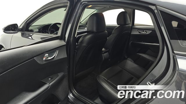Kia K3 (II) 1.6 Prestige 2022 — фото 12