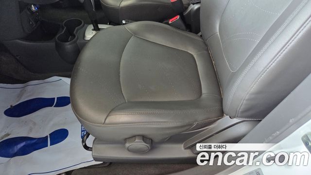 Chevrolet Spark LS+ 2015 — фото 15