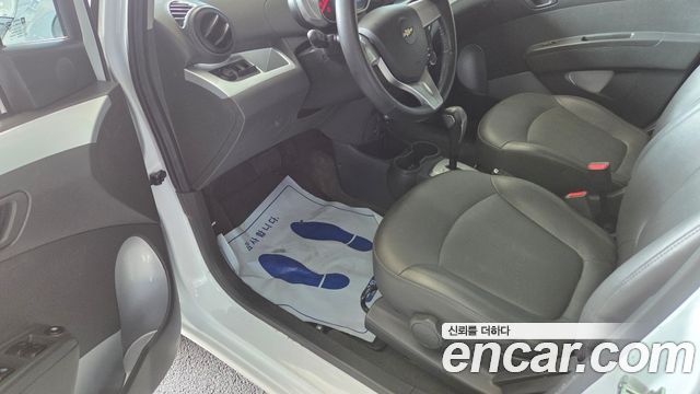Chevrolet Spark LS+ 2015 — фото 16