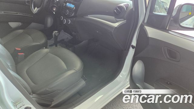 Chevrolet Spark LS+ 2015 — фото 18