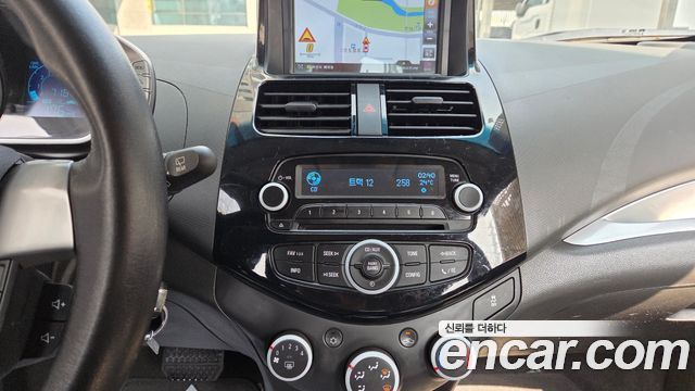 Chevrolet Spark LS+ 2015 — фото 20