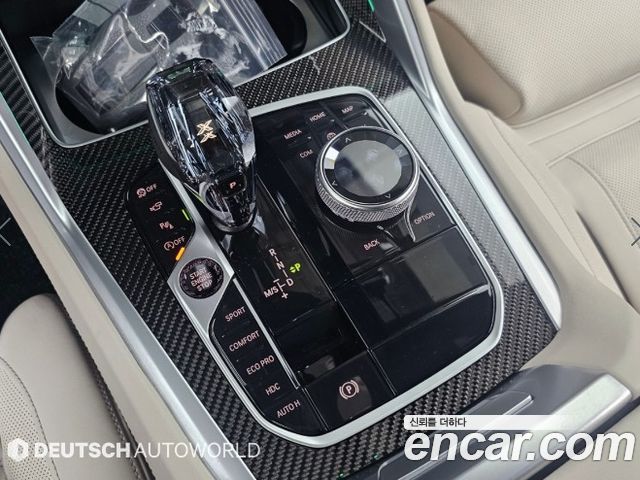 BMW X6 (G06) M50i 2022 — фото 9